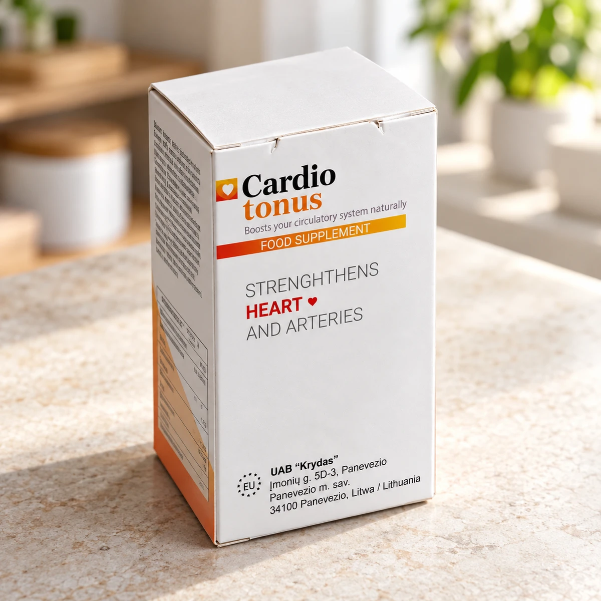 Cardiotonus – scatola su un piano in pietra vicino alla finestra